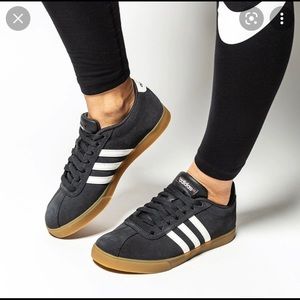 Practically brand new Adidas Courtset Sneakers in charcoal grey